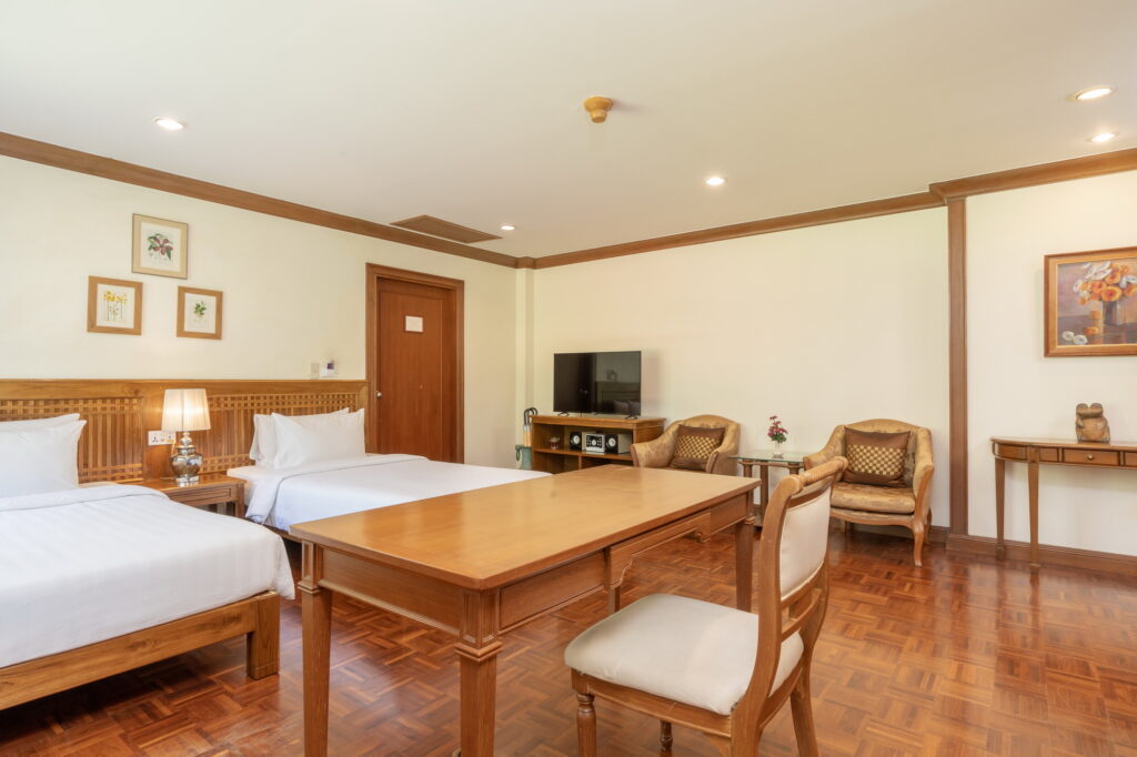 Riverside Deluxe Quad