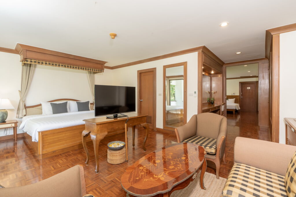 Riverside Deluxe Quad