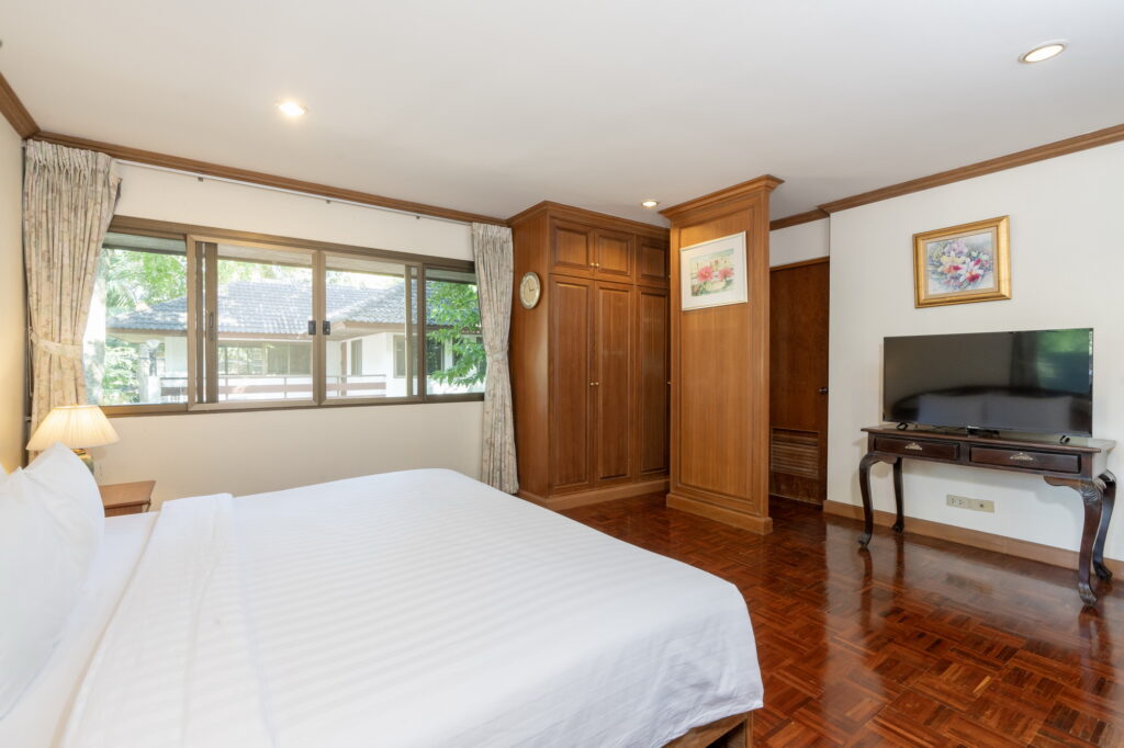 Three Bedroom Residence